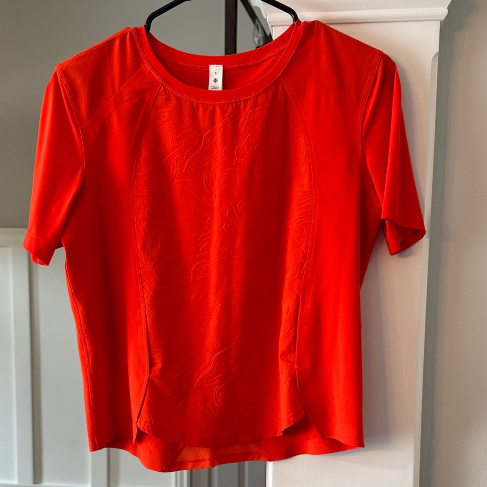 lululemon athletica Orange Short Sleeve Tee